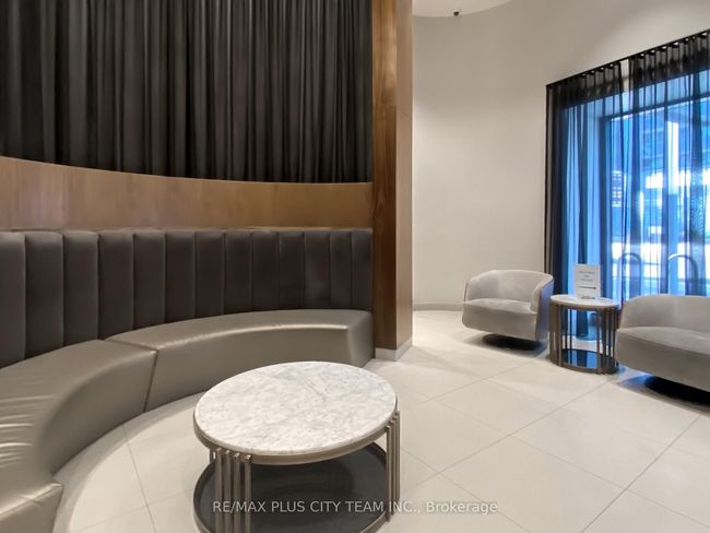 2405 - 99 John St, Condo with 2 bedrooms, 1 bathrooms and null parking in Toronto ON | Image 27