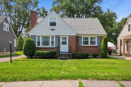 139 Euclid Ave, Hamburg, NY, 14075-3806 | Card Image