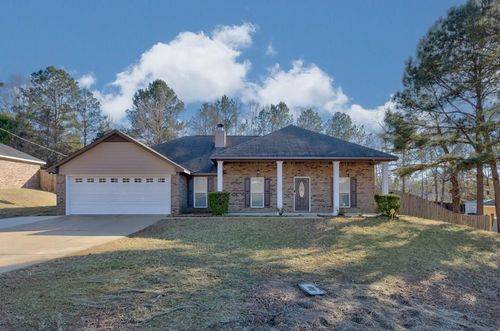 631 Lee Road 412, Phenix City, AL, 36870-9189 | Card Image