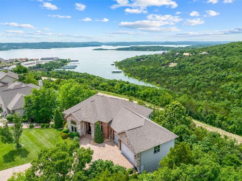 215 Split Rock Dr, Hollister, MO, 65672-6132 | Card Image