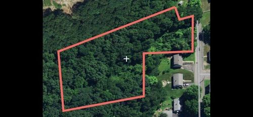 32 North St, South Hadley, MA, 01075-2937 | Card Image