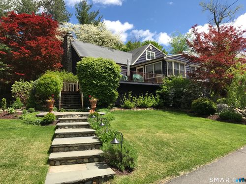 10 Snug Harbor Dr, Danbury, CT, 06811-3155 | Card Image