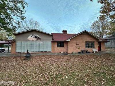 301 E Walnut Street, House other with 3 bedrooms, 1 bathrooms and null parking in Aurora MO | Image 1