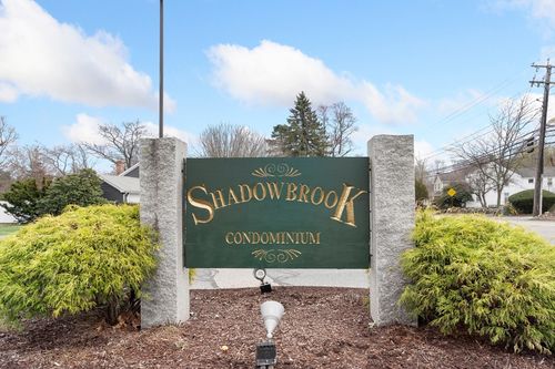 apt-19-18 Shadowbrook Ln, Milford, MA, 01757-1142 | Card Image