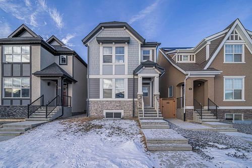80 Magnolia Way Se, Calgary, AB, T3M2W7 | Card Image