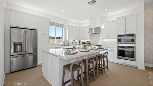 26656 Solstice Ln, Valencia, CA, 91381-4300 | Card Image