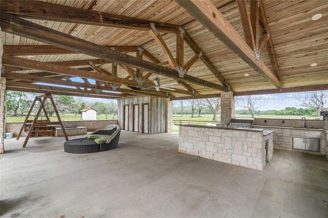 9474 Fm 524 Rd, Home with 5 bedrooms, 5 bathrooms and 3 parking in Sweeny TX | Image 41