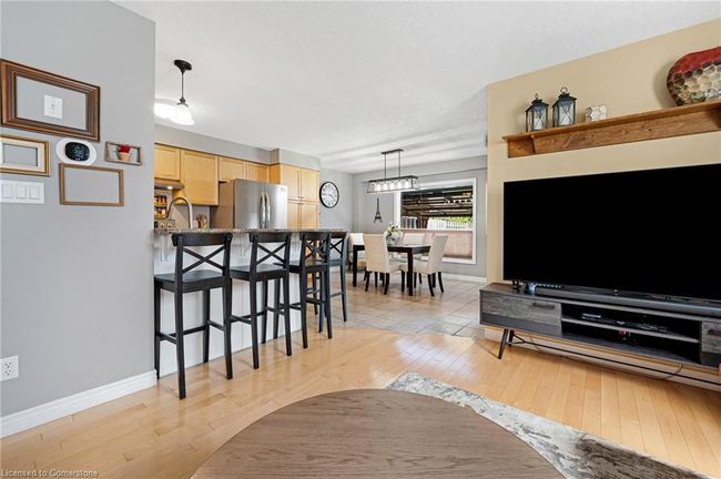 74 Colton Cir, Townhouse with 3 bedrooms, 4 bathrooms and 3 parking in Kitchener ON | Image 14