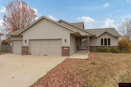 108 Inverness Court, Mankato, MN, 56001 | Card Image