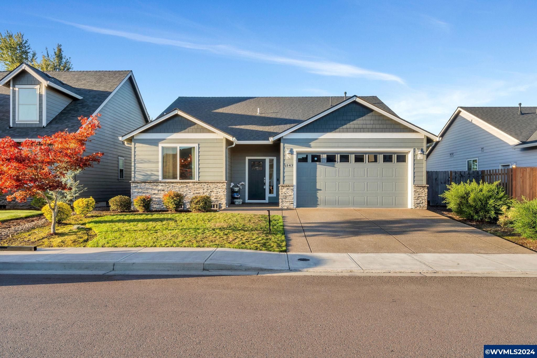 Davis St, Turner, OR 97392