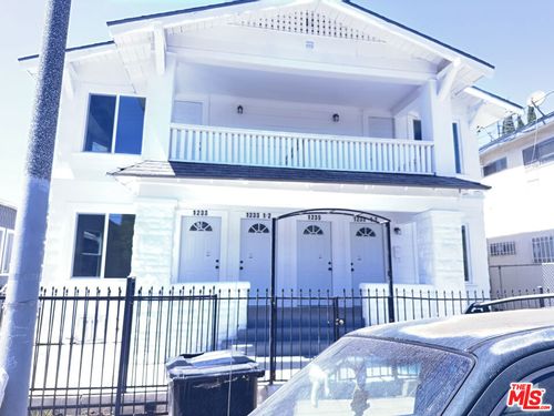 1233 Fedora St, Los Angeles, CA, 90006-3217 | Card Image