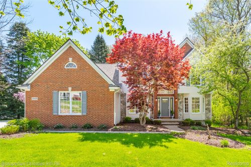 2005 N Splitstone, Pinckney, MI, 48169-9577 | Card Image