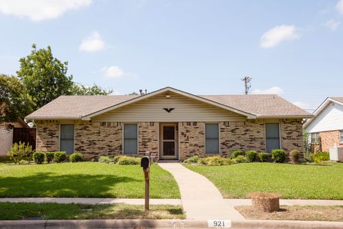 921 Mossvine Dr, Plano, TX, 75023-4922 | Card Image