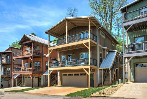 12 Upstream Way, Asheville, NC, 28806-0110 | Card Image