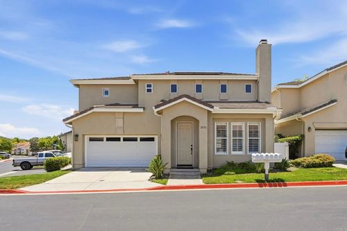 2031 Bravado Street, Vista, CA, 92081 | Card Image