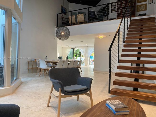 1028 88 Th St, House other with 5 bedrooms, 4 bathrooms and null parking in Surfside FL | Image 7