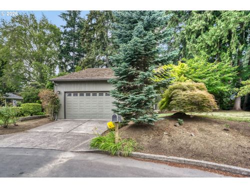 11270 Sw Quelle Pl, Tigard, OR, 97223-3933 | Card Image