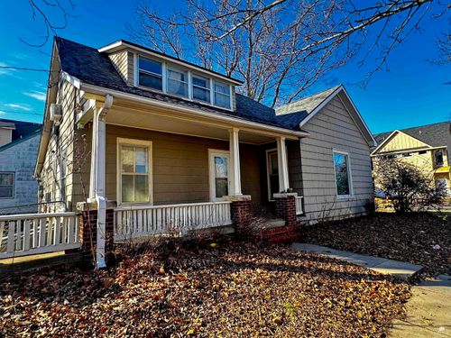 1001 Moro St, Manhattan, KS, 66502-5348 | Card Image