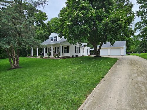 716 E Jackson St, Sullivan, IL, 61951-1626 | Card Image