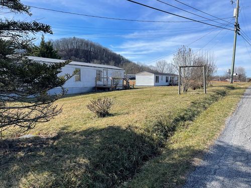 15586 Bishop Rd, Chilhowie, VA, 24319-3510 | Card Image