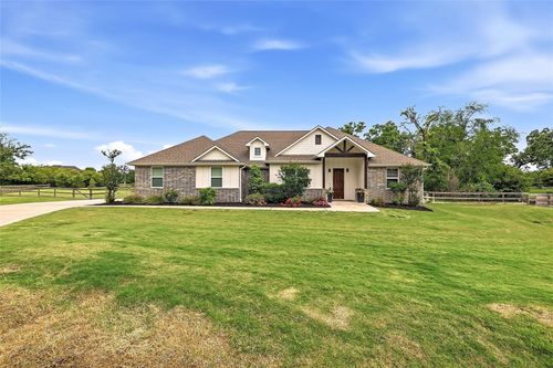 10468 Cornwall Ln, Iola, TX, 77861-4578 | Card Image