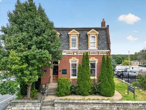 424 N 2nd St, Saint Charles, MO, 63301-2017 | Card Image