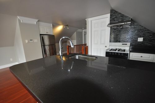7505 Kingsway, Burnaby, BC, V3N3C1 | Card Image