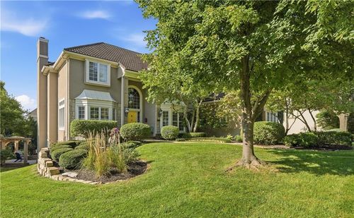 2645 W 139th Ter, Leawood, KS, 66224-3925 | Card Image