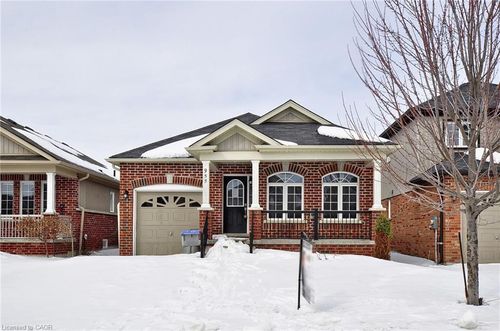 955 Adams Ave S, Listowel, ON, N4W0E6 | Card Image