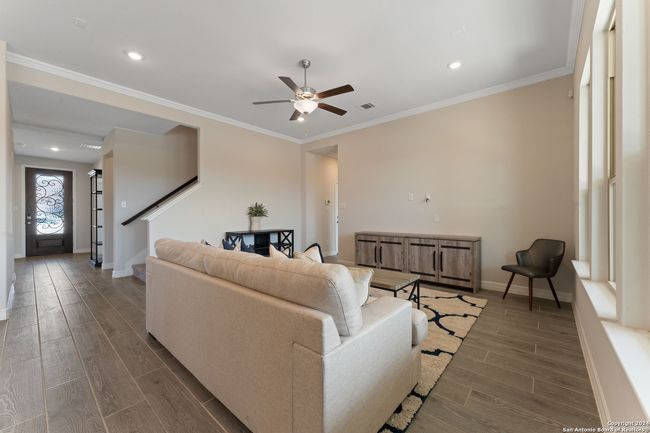 423 Montessa Park, House other with 4 bedrooms, 4 bathrooms and null parking in San Antonio TX | Image 11