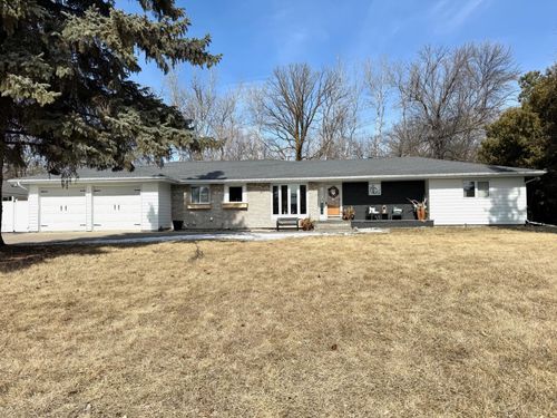 503 6th St Ne, Roseau, MN, 56751-1829 | Card Image