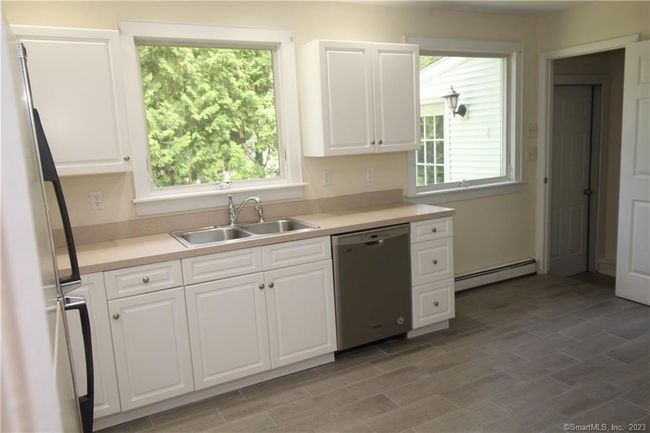1 Cedarwood Ln, House other with 3 bedrooms, 2 bathrooms and 2 parking in Old Saybrook CT | Image 8