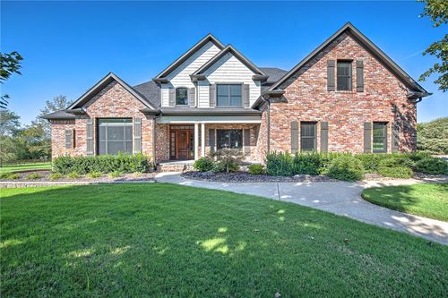 3072 E Hunters Ridge Rd, Springdale, AR, 72764-8749 | Card Image
