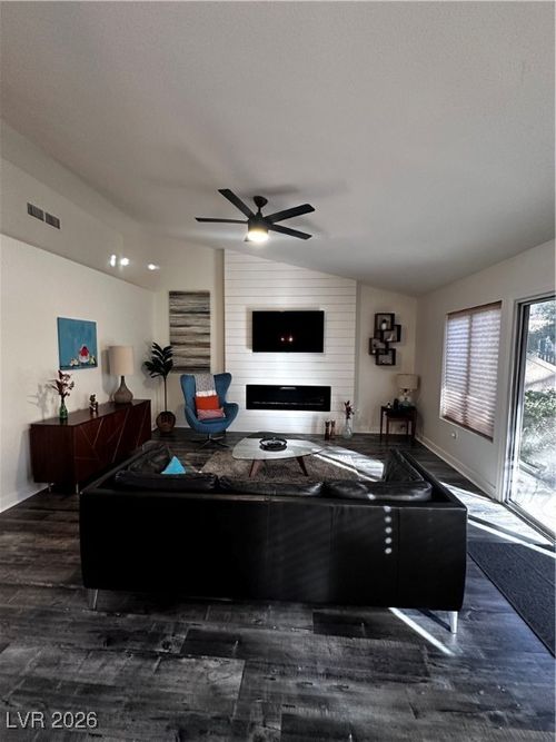 8533 Millsboro Dr, Las Vegas, NV, 89134-8663 | Card Image