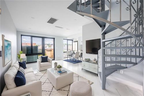 6c-643 5th Ave, Brooklyn, NY, 11215-6968 | Card Image