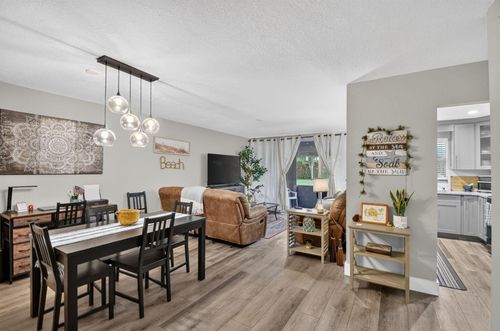 25-500 Davis Road, Palm Springs, FL, 33461 | Card Image