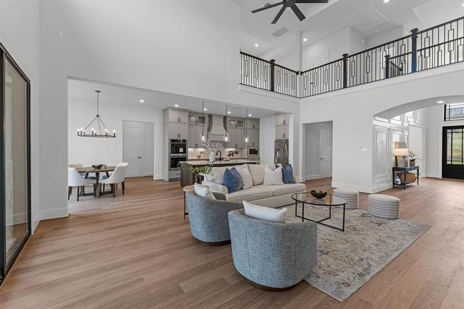 7727 Red Damsel Pl, House other with 4 bedrooms, 5 bathrooms and 3 parking in Fulshear TX | Image 5