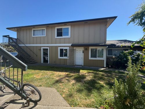 327 Bahia Ln, San Rafael, CA, 94901-4544 | Card Image