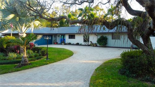 13000 98th Ave, SEMINOLE, FL, 33776-1713 | Card Image