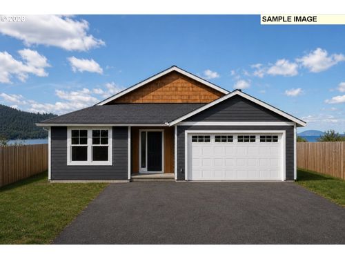 105 Magnolia Ln, Garibaldi, OR, 97118 | Card Image