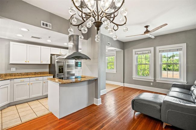 APT-7 - 210 22 Nd Ave Ne, Condo with 2 bedrooms, 2 bathrooms and null parking in ST PETERSBURG FL | Image 5