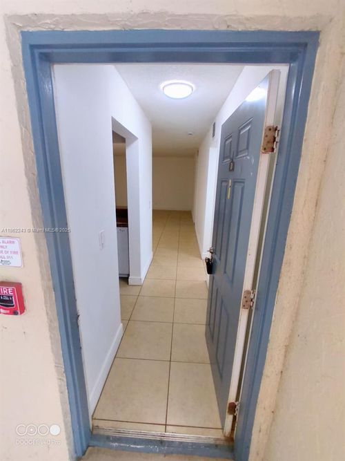 apt-d-1484 Lake Crystal Dr, West Palm Beach, FL, 33411-2091 | Card Image