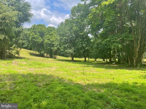 1075 Yorklyn Rd, HOCKESSIN, DE, 19707-9751 | Card Image