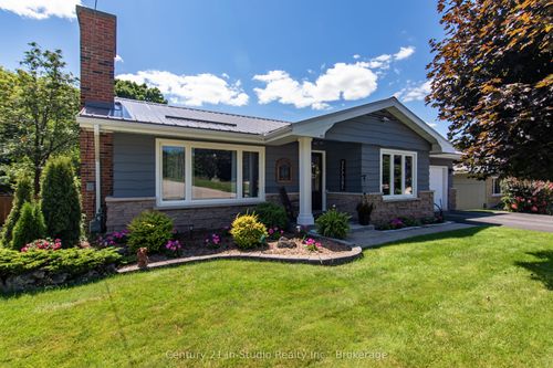 62 Edith Ave, Grey Highlands, ON, N0C1H0 | Card Image