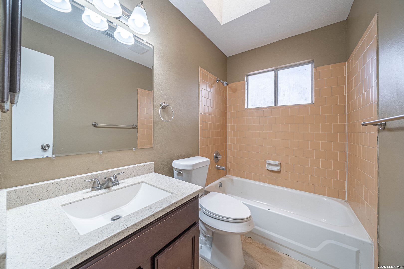Residential Lease in Converse 5