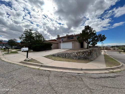 220 Moon River Ln, El Paso, TX, 79912-3018 | Card Image