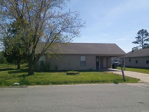 302 E Locust St, Paragould, AR, 72450-5325 | Card Image