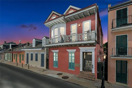 aandb-923 Saint Philip Street, New Orleans, LA, 70116 | Card Image