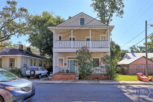 2304 Reynolds St, Savannah, GA, 31401-9256 | Card Image