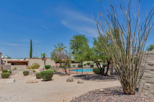 2720 N Beverly Avenue, Tucson, AZ, 85712 | Card Image